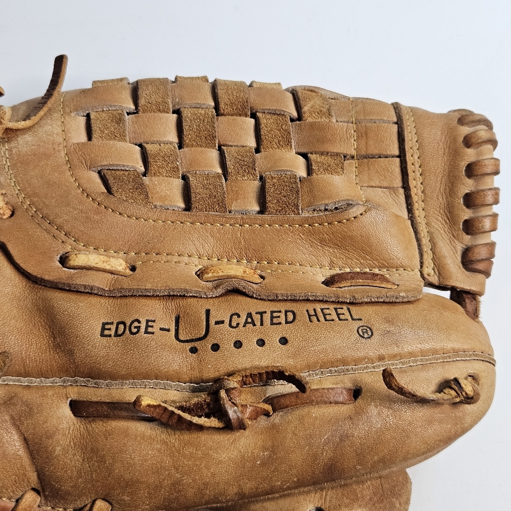 Rawlings OR520 RHT FASTBACK Model - Picture 2 of 3